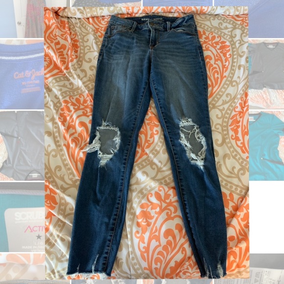 Old navy stilled jeans - Picture 1 of 7